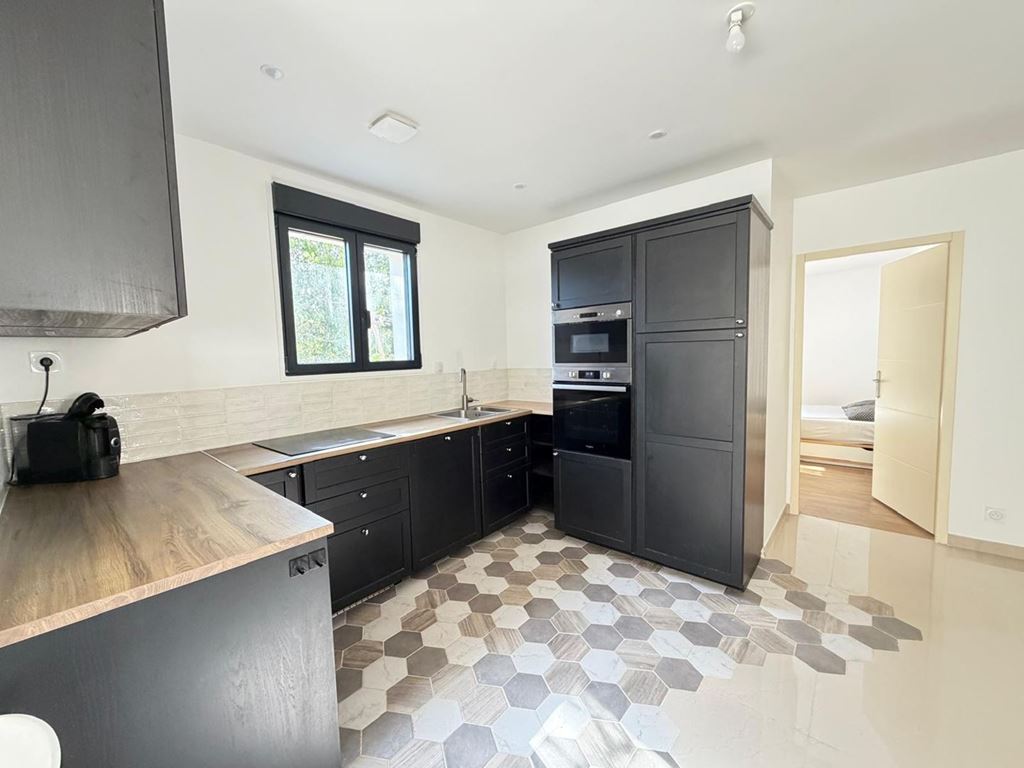 Maison Contemporaine JUZIERS (78820) LAUTIER CONSEIL IMMOBILIER