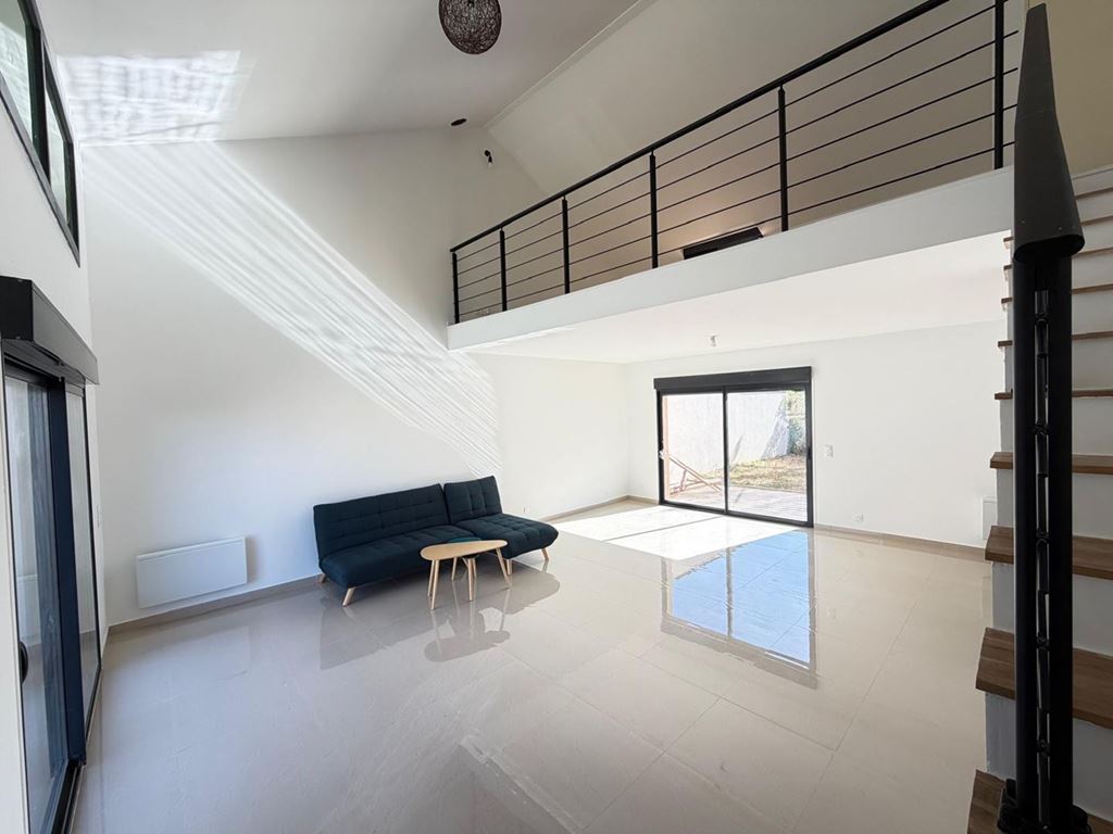 Maison Contemporaine JUZIERS (78820) LAUTIER CONSEIL IMMOBILIER